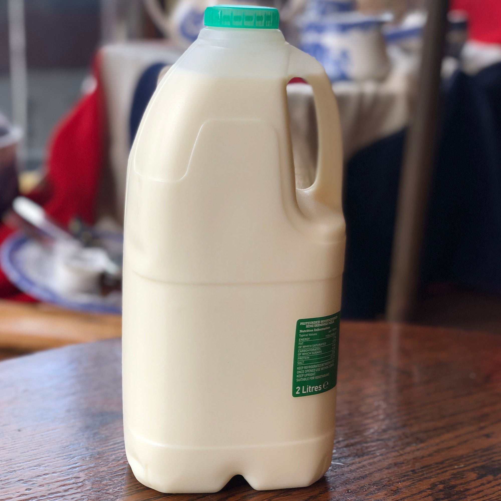 Milk 2L (semi skimmed)