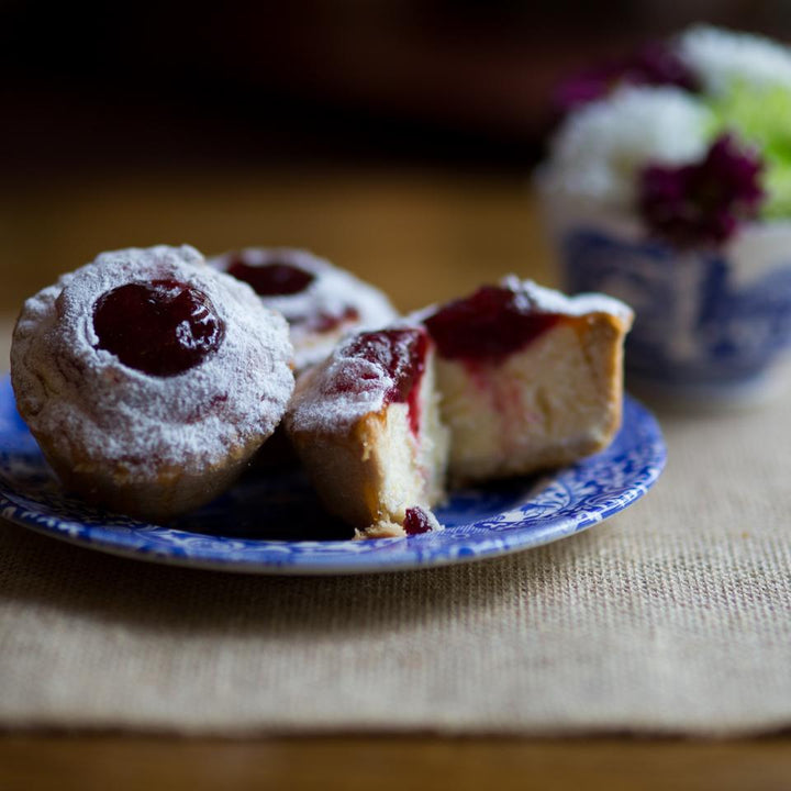 Individual Cranberry Cheesecake