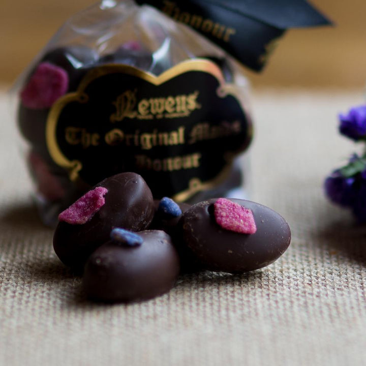 Violet & Rose Creams Chocolates 100g