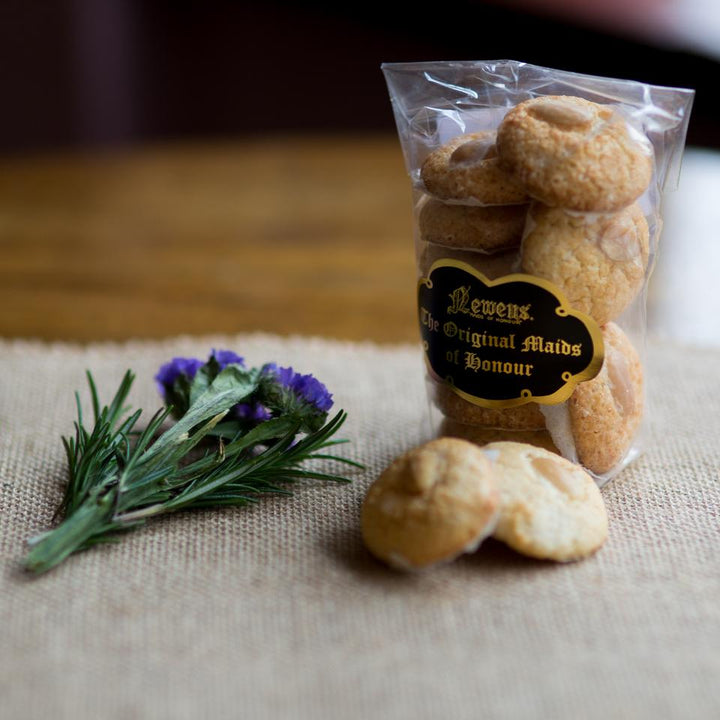 Almond Macaroons (Pack of 10)